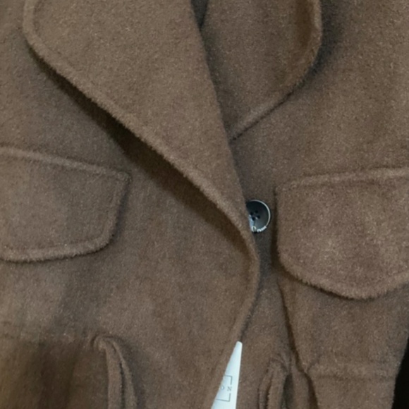 Wool blazer brown button frontstylish and watm - Picture 6 of 6